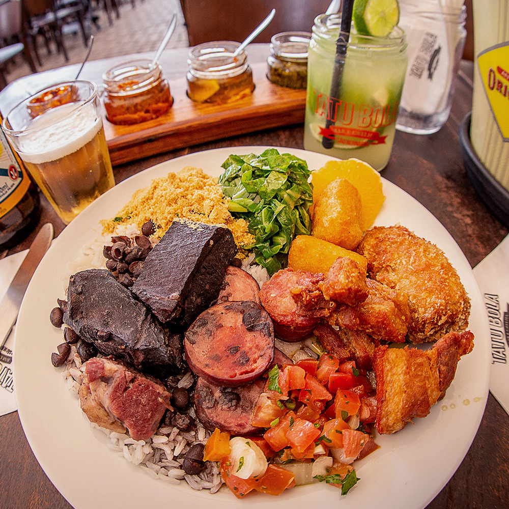 feijoada em bh - tatu bola bar