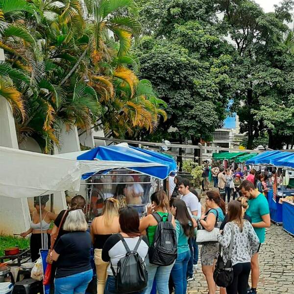 Conheça 4 feiras em BH com artesanato e gastronomia