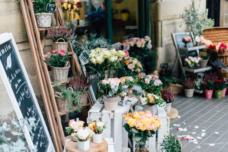 Floricultura Buritis: veja 5 locais com paisagismo e arranjos