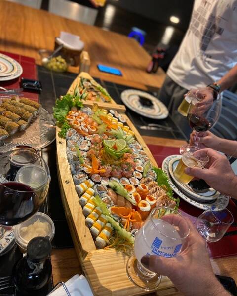 Japonês no Buritis: veja os 6 principais restaurantes do bairro